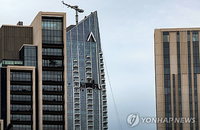 중동 안보 지형의 근본적 균열과 UAE의 대이란 공세적 보복 전환이 시사하는 국익 우선주의