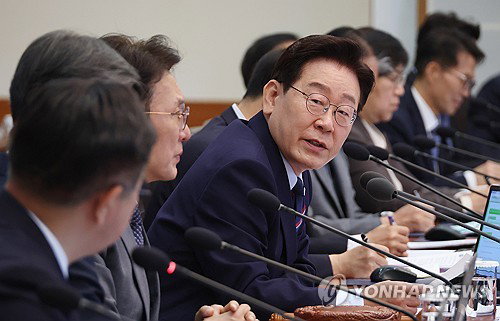 '원시적 약탈금융' 상록수 23년 만에 청산&hellip; 11만 명 8450억 채권 전량 매각