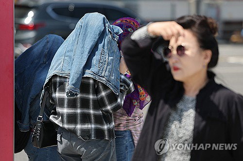 전국 맑음 속 낮 기온 28도 육박&hellip;내륙 중심 15도 내외 극심한 일교차 주의