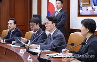 삼성전자 18일간 총파업 예고에 정부 긴급 개입… 김 총리 "국가 경제 중대 위기"