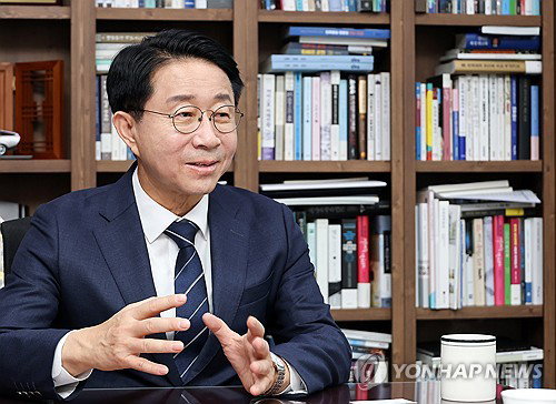 22대 후반기 국회 이끌 수장에 조정식 의원... 입법부 2년 임기 돌입