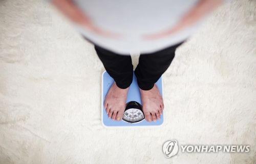 '비만 유행병' 통념 깨졌다&hellip; 고소득국 둔화 속 저소득국은 '폭주'