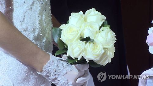 축의금 11만원 시대 돌입, 5만원 비중 급감하고 10만원 이상 고액 송금 대세로