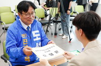 '진보 분열·보수 결집' 인천교육감 선거 3파전 확정… 16년 만의 대격변 예고
