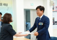 충북교육감 선거 '3자 구도' 확정... 현직 윤건영에 진보 진영 2인 도전장