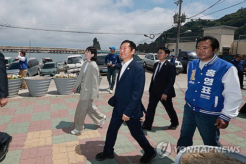 정청래, 울릉 이어 제주 &lsquo;민심 대장정&rsquo;&hellip; 현장 선대위로 위성곤 지원 사격