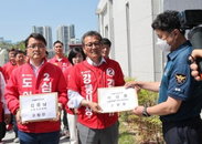 강릉시장 선거 '435억 예산' 진실공방 격화... 김홍규, 김중남·우상호 공직선거법 위반 고발