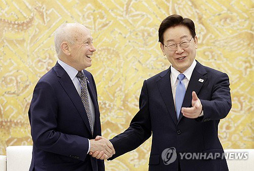 韓 1분기 성장률 세계 1위 기염, 노벨상 하윗 