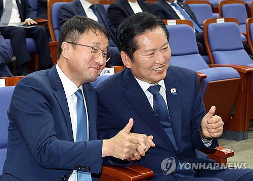 5&middot;18 전야 앞둔 여당 지도부 호남 총결집&hellip;지방선거 승부처 전북&middot;광주 표심 정조준