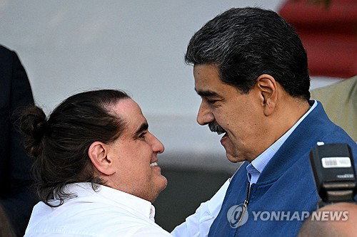 마두로 정권 금고지기 알렉스 사브 美 전격 인도, 베네수엘라 권력 재편과 사법 공조의 분수령