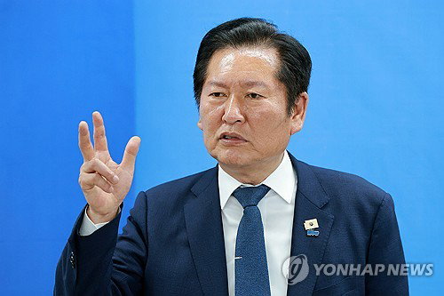 6&middot;3 지방선거 앞두고 정청래 대표 &lsquo;테러 모의&rsquo; 수사... 경찰 신변보호 조기 가동