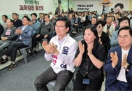 6·3 지방선거 충북교육감 3파전 전면전... 1900명 매머드 선대위와 AI 혁신 공약 격돌