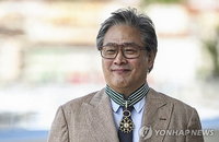 박찬욱 감독 프랑스 최고 문화예술 훈장 수훈 세계 영화계 중심부 선 한국 영화의 위상