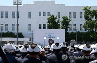 李 대통령, 5·18 정신 헌법 수록 천명... "초당적 협력으로 역사적 결단 내려야"