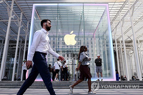 애플 iOS 27 시리 인공지능에 개인정보 보호 내재화하며 구글 제미나이 전격 수용