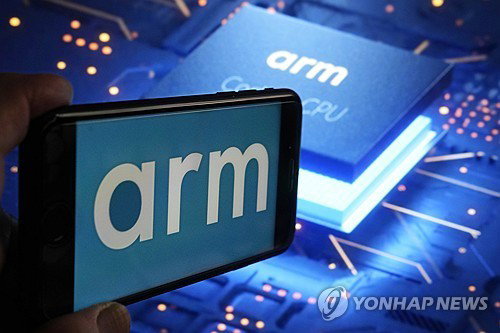 美 FTC 반독점 조사 착수로 사면초가 몰린 Arm과 글로벌 반도체 공급망의 균열