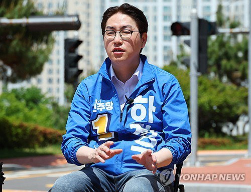 '베스팅 원칙'인가 '주식파킹'인가, 하정우 후보 100원 주식 매각 논란의 본질