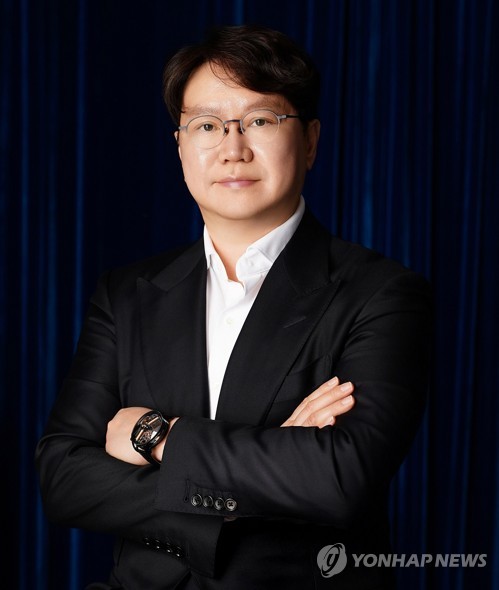 곽동신 한미반도체 회장 80억 사재 추가 출연, &lsquo;HBM 세계 1위&rsquo; 수성 위한 책임 경영 가속