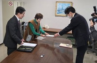 日 미에현 공무원 '국적 장벽' 부활 시도 철회... 재일민단 등 반발에 개방 기조 유지