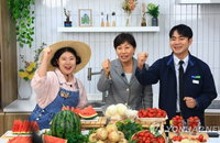 송미령 장관 '일일 쇼호스트' 가세에 햇양파 판촉 10배 폭증... 영농형 태양광 법제화로 농가 소득 다변화 속도