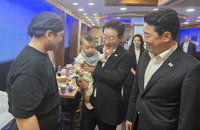 한일정상회담 만찬이 깨운 안동 상권... 찜닭·전통주 ‘특수’에 지역경제 들썩