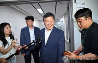 삼성전자 성과급 배분 비율 두고 막판 진통, 20일 오전 조정안 수용 여부로 파업 갈림길