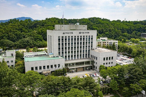 서초구 1154억 투입해 역대 최대 2만개 일자리 창출... AI와 민생 경제 두 마리 토끼 잡는다