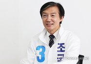 조국, "검찰 출신 김용남은 대통령도 통제 불능"... 평택을 야권 단일화 '조건부' 시사