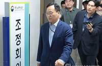 삼성전자 총파업 D-1 사측 대표교섭위원 3차 사후조정 출석…경영 원칙 고수 속 막판 협상