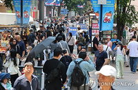 476만 외국인 유입에도 서울 상권 공실률 8.8%... 명동은 ‘약국’ 성수는 ‘재편’ 중