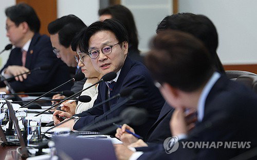 한미 관세 장벽 완화와 수출 7,000억 달러 달성&hellip; 산업부, '수출 5강' 진입 가시화