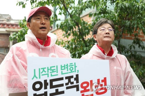 오세훈, 강북 노후 지역서 