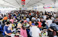 32만 인파 몰리는 ‘레드푸드’의 경제학… 장수군, 제20회 한우랑사과랑축제 9월 개최 확정