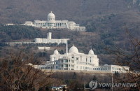 한학자 개인 금고서 터진 280억 현금다발... 합수본, '정교유착 횡령' 수사 전방위 확대