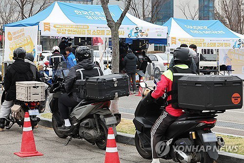 제천시, 배달노동자 150명에 이륜차 무상 정비 지원&hellip; 안전 사각지대 해소 주력